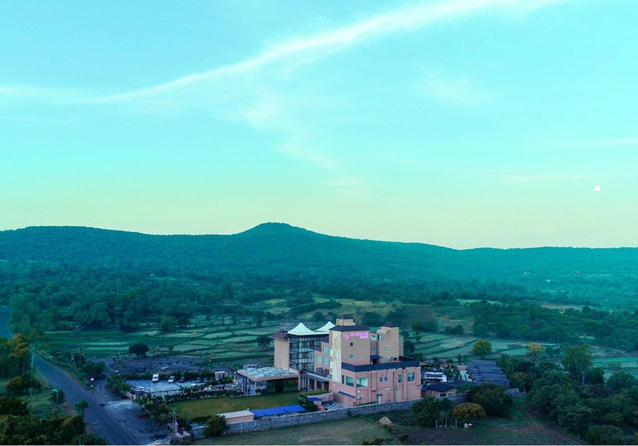 Regenta Resort Belagavi Exterior photo